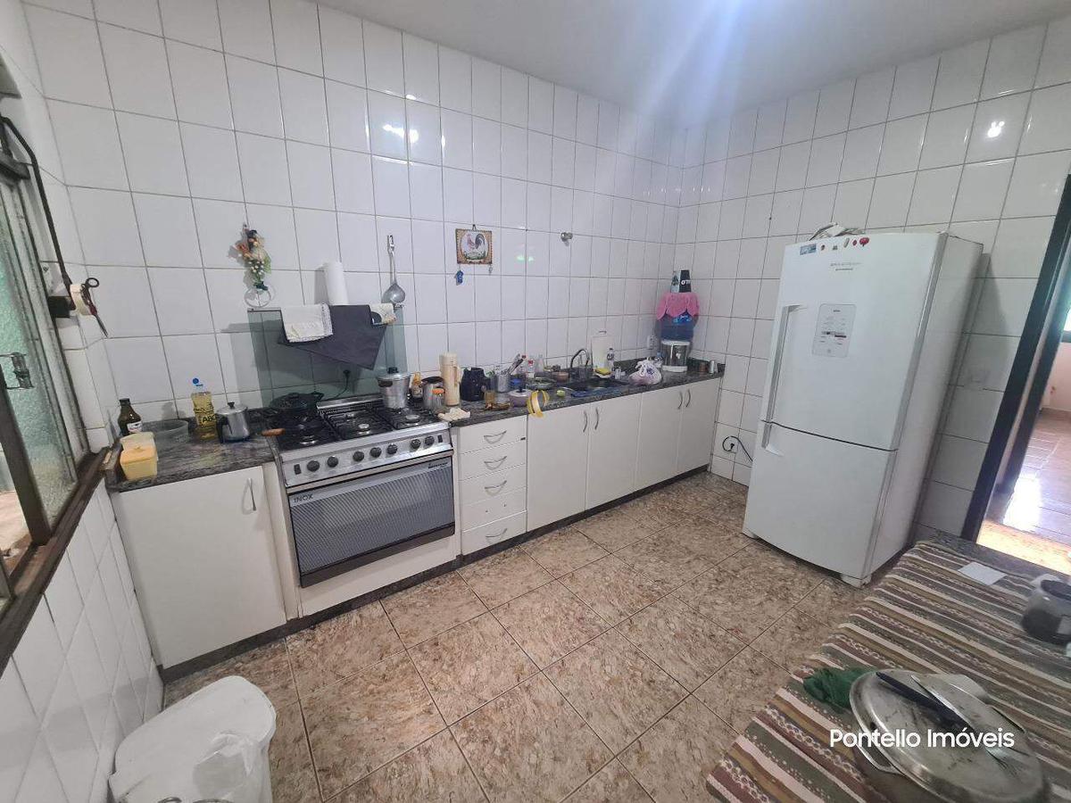 Casa, Ermelinda, 4 Quartos, 4 Vagas, 1 Suíte