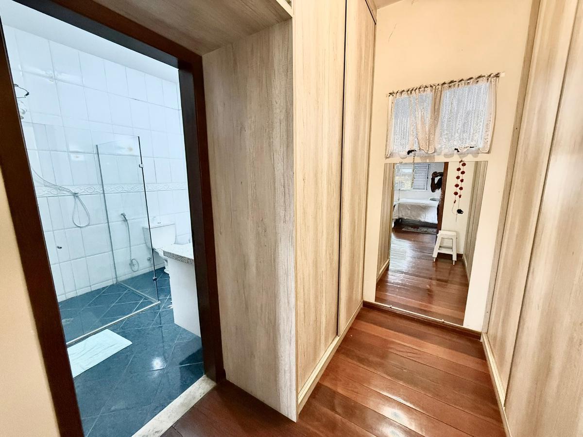 Casa, Liberdade, 5 Quartos, 4 Vagas, 2 Suítes