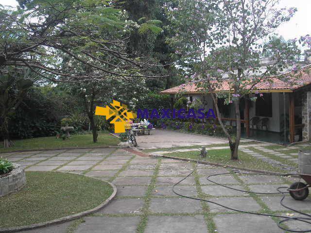 Lote, São Luiz (pampulha), 0 Quarto, 0 Vaga