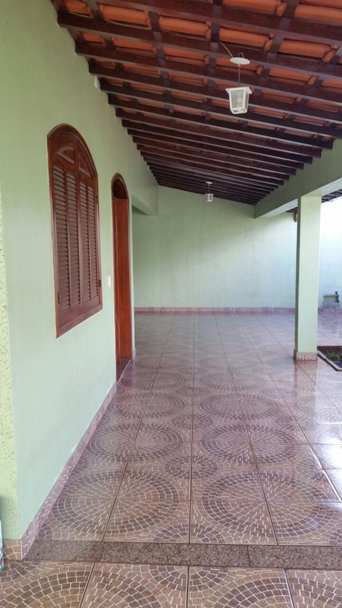 Casa, Arvoredo, 3 Quartos, 3 Vagas, 1 Suíte