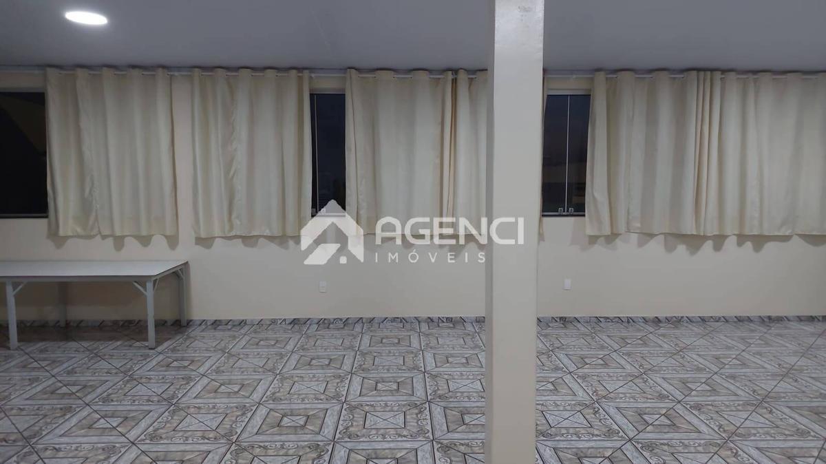 Casa, São Caetano, 4 Quartos, 0 Vaga, 0 Suíte