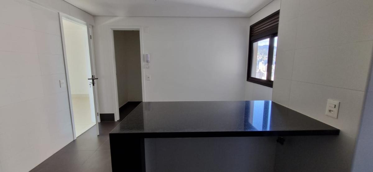 Apartamento, Santo Antônio, 4 Quartos, 4 Vagas, 2 Suítes
