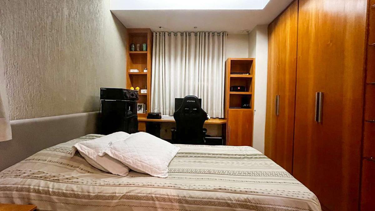 Casa, Paquetá, 4 Quartos, 5 Vagas, 2 Suítes
