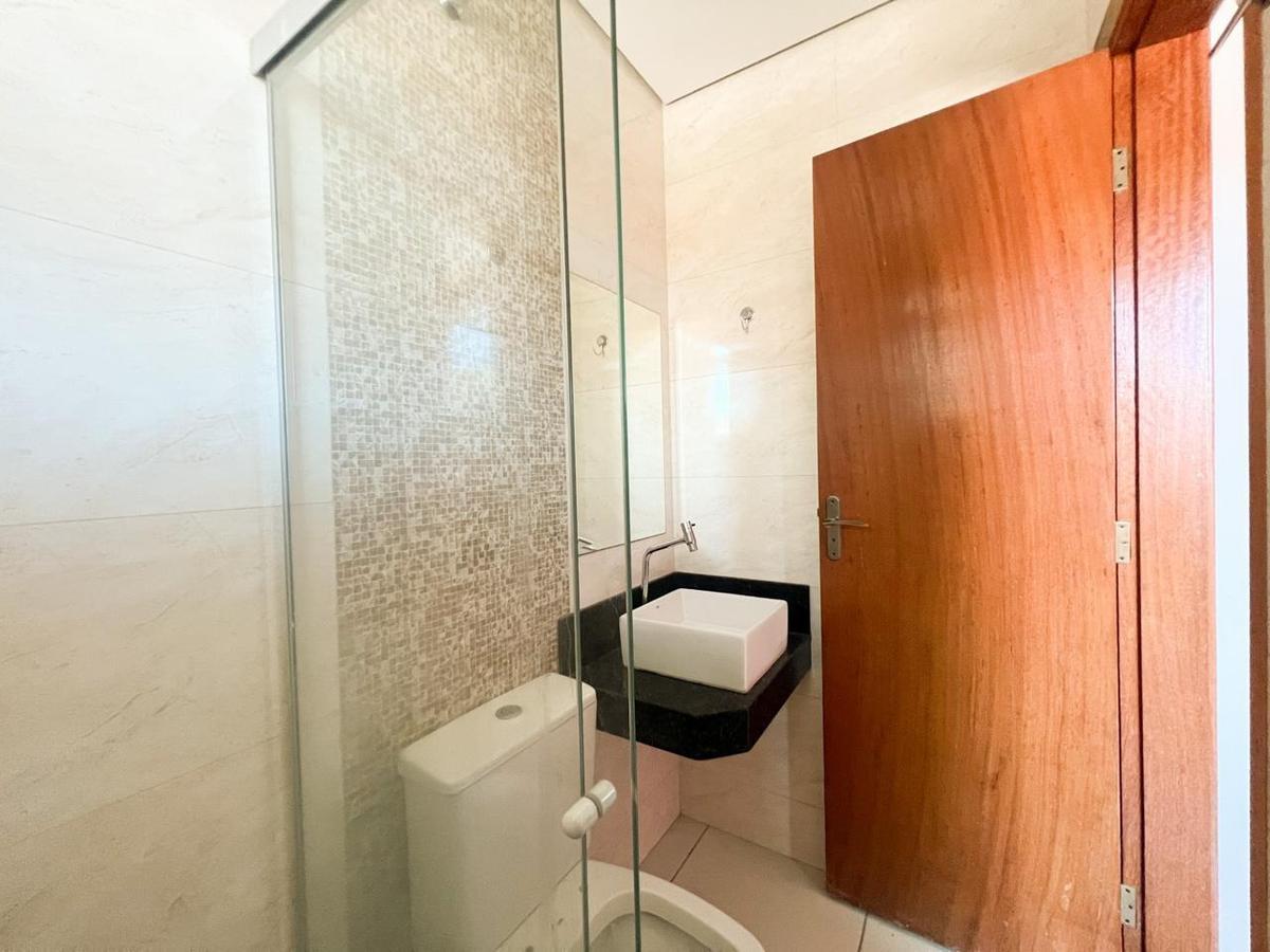 Casa, Santa Terezinha, 2 Quartos, 1 Vaga, 1 Suíte