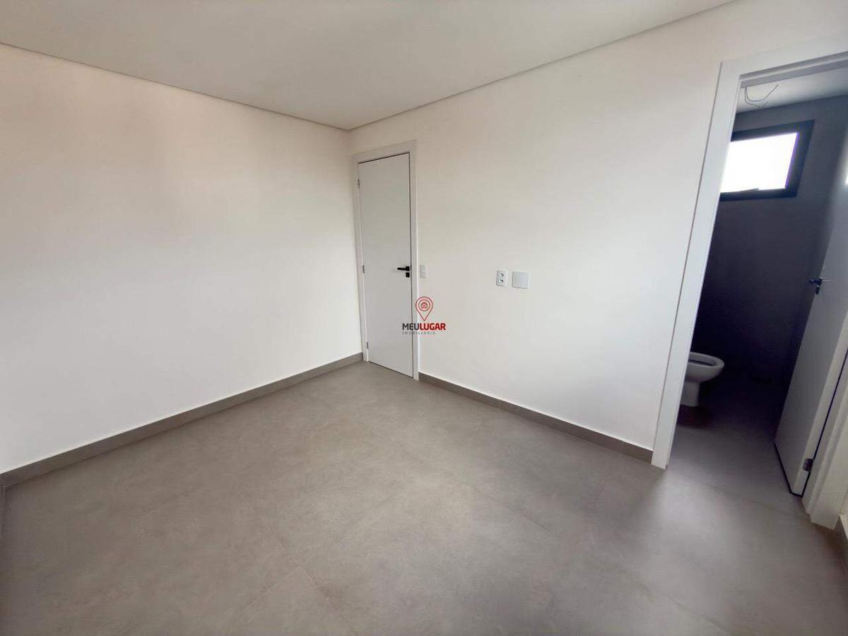 Cobertura, Jardim Industrial, 3 Quartos, 2 Vagas, 1 Suíte