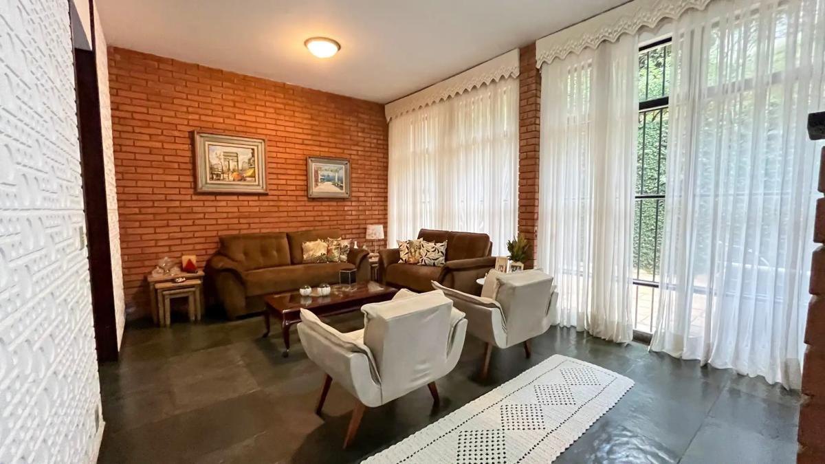 Casa, Comiteco, 4 Quartos, 3 Vagas, 2 Suítes