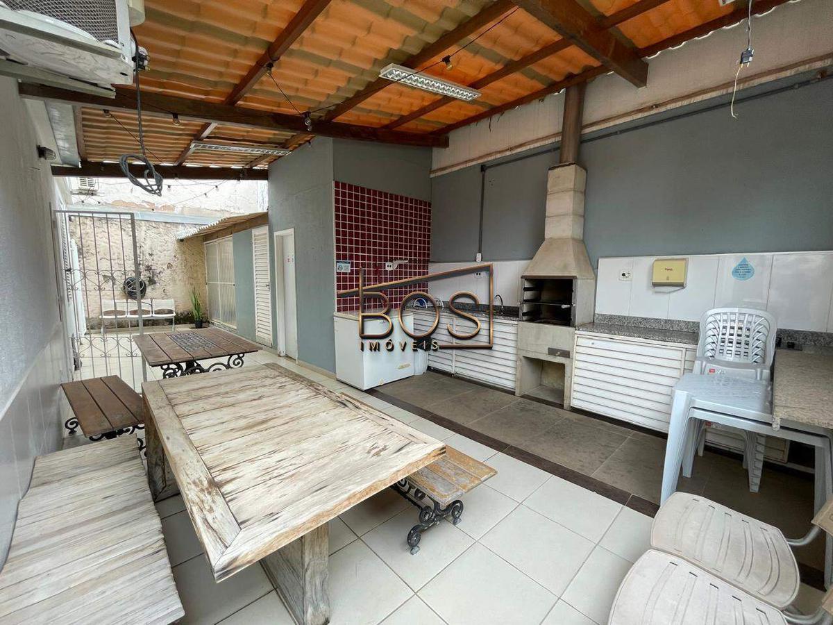 Casa, Vila Paris, 6 Quartos, 4 Vagas