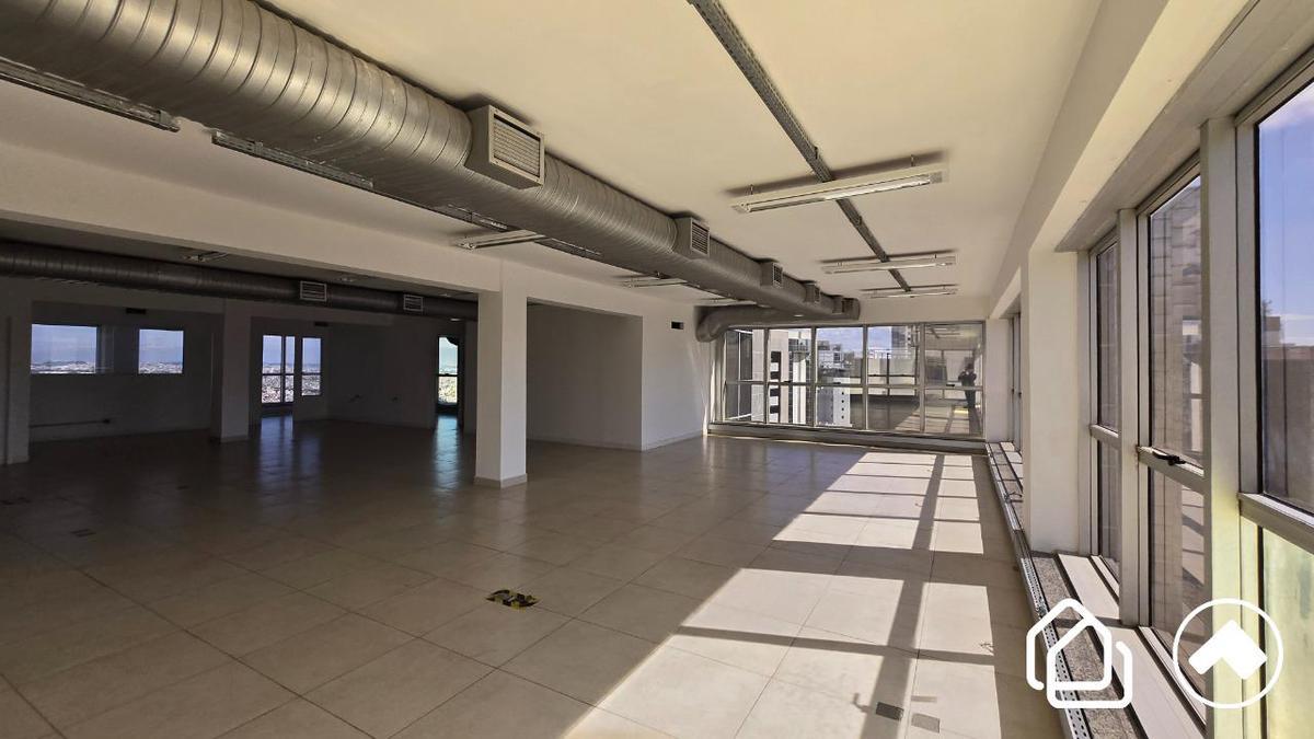 Sala, Estoril, 4 Vagas
