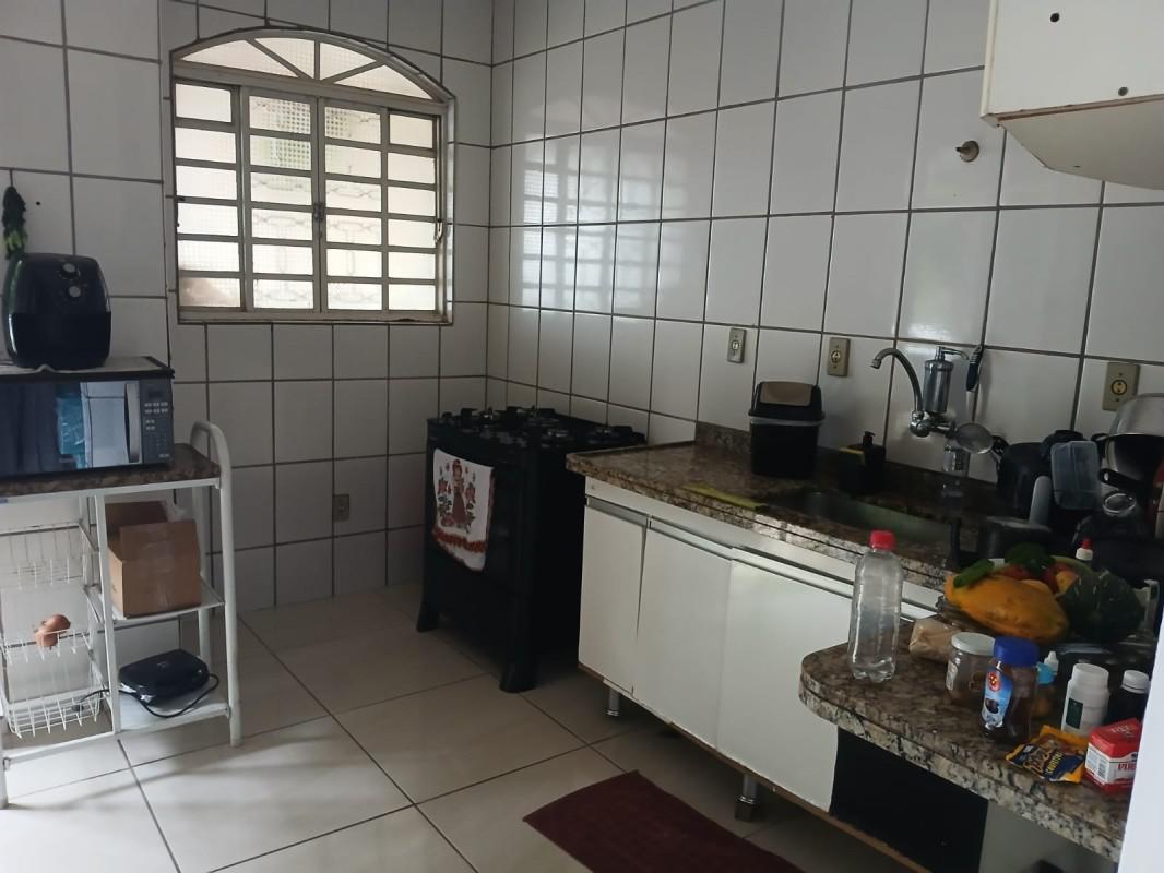 Casa, Jardim Guanabara, 4 Quartos, 8 Vagas, 3 Suítes