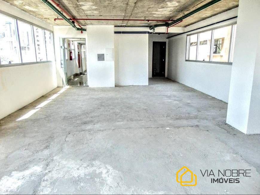 Sala, Savassi, 4 Vagas