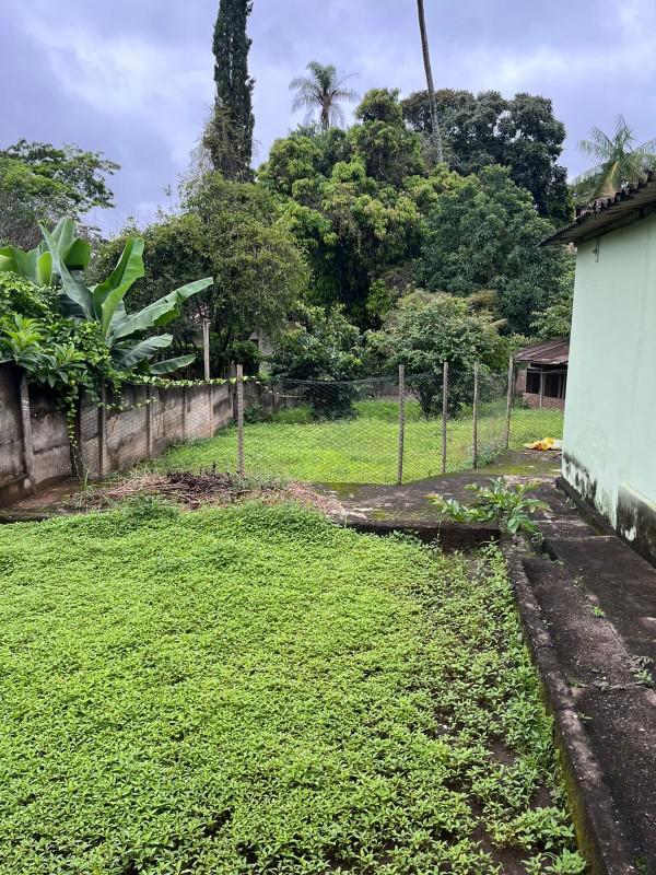 Casa, Centro, 4 Quartos, 0 Vaga