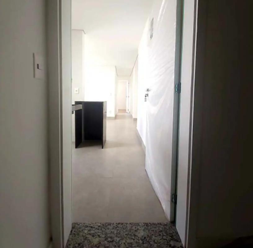 Apartamento, Sagrada Família, 3 Quartos, 2 Vagas, 1 Suíte