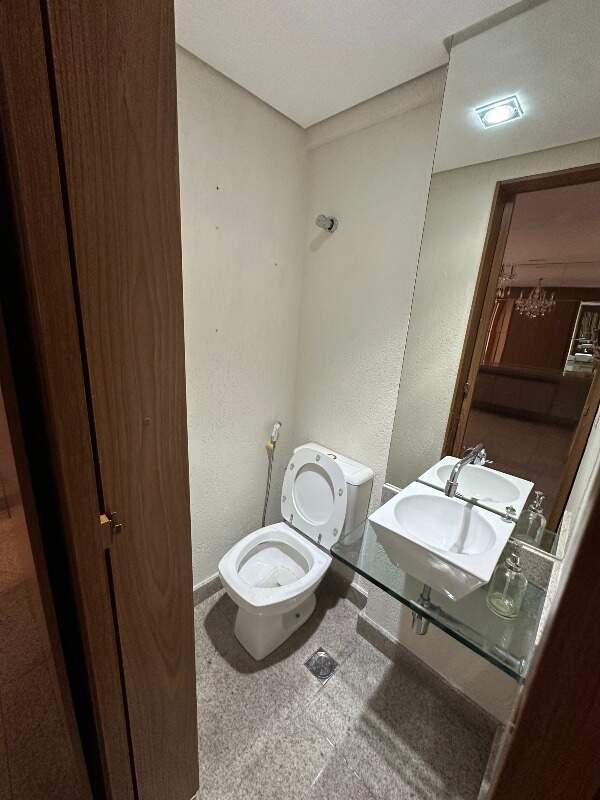 Apartamento, Funcionários, 4 Quartos, 3 Vagas, 1 Suíte