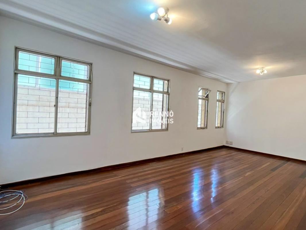 Apartamento, Vila Paris, 3 Quartos, 2 Vagas, 1 Suíte