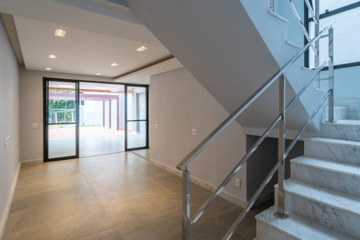 Casa, Planalto, 4 Quartos, 2 Vagas, 1 Suíte