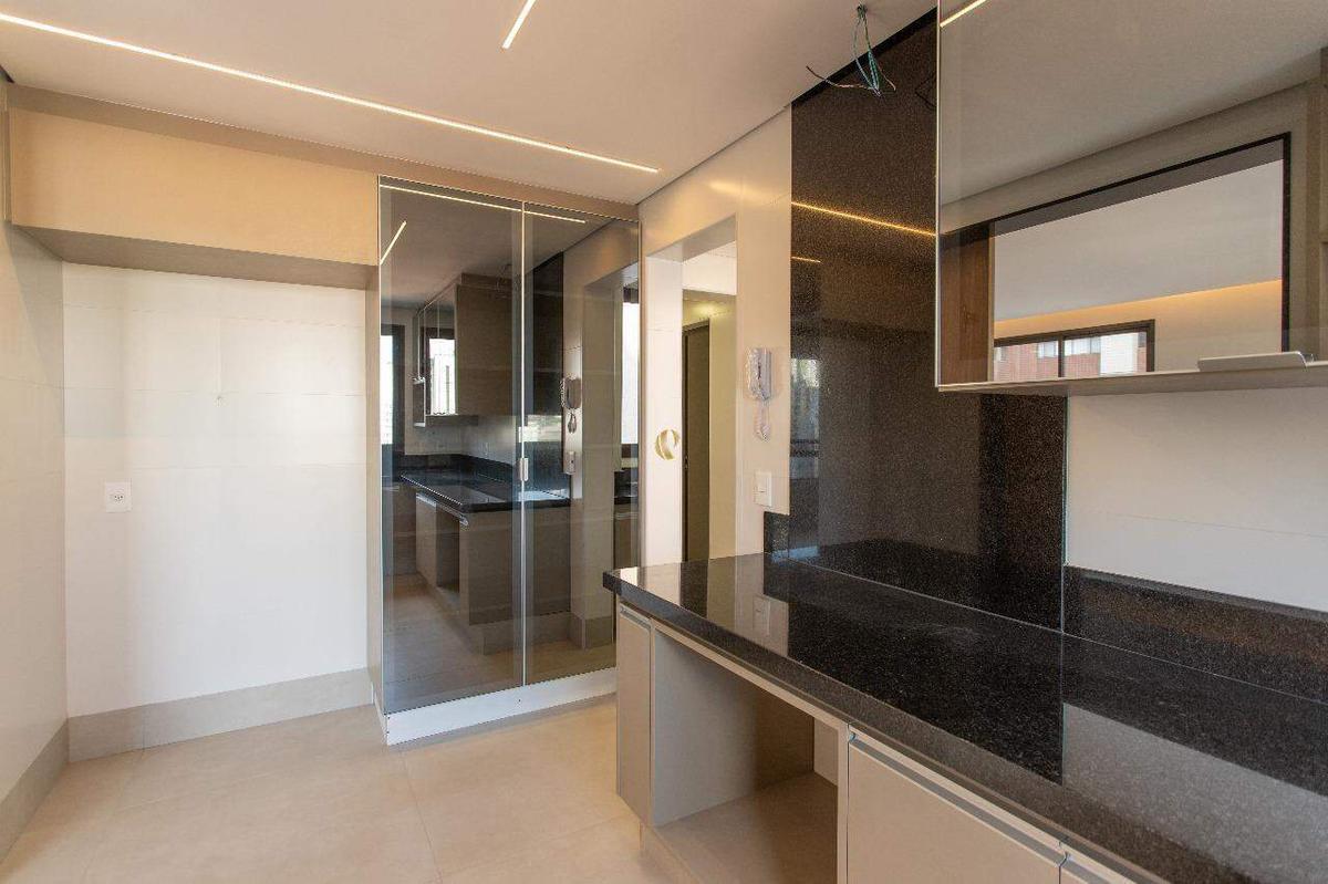 Apartamento, Gutierrez, 4 Quartos, 0 Vaga