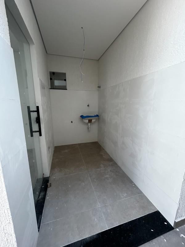 Casa, Masterville, 2 Quartos, 2 Vagas, 1 Suíte