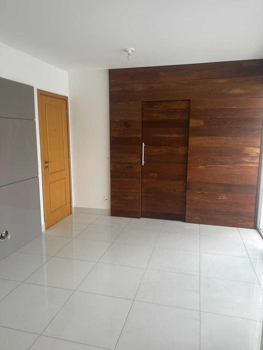 Apartamento, Prado, 3 Quartos, 2 Vagas, 1 Suíte