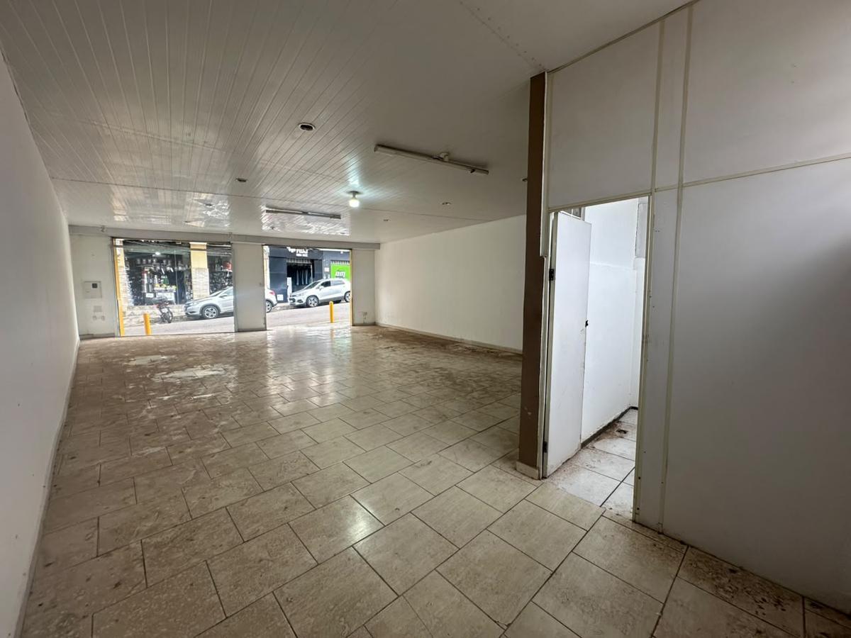 Andar, Centro, 0 Quarto, 0 Vaga