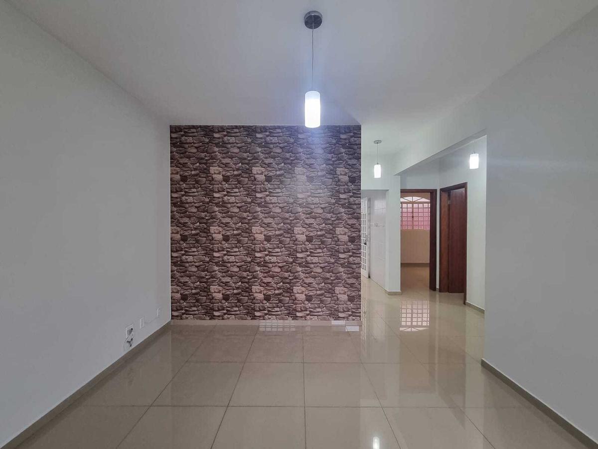 Casa, Jardim Riacho das Pedras, 3 Quartos, 2 Vagas, 1 Suíte