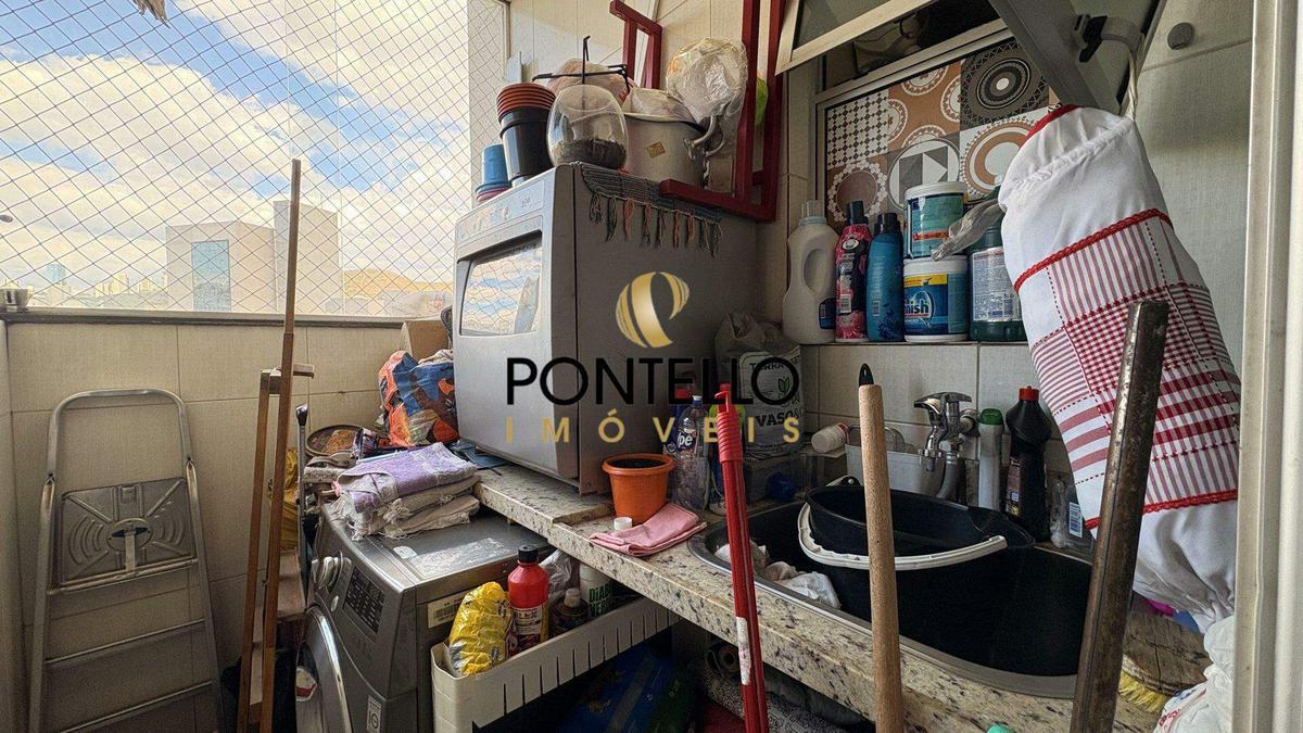 Apartamento, Estoril, 2 Quartos, 1 Vaga, 1 Suíte
