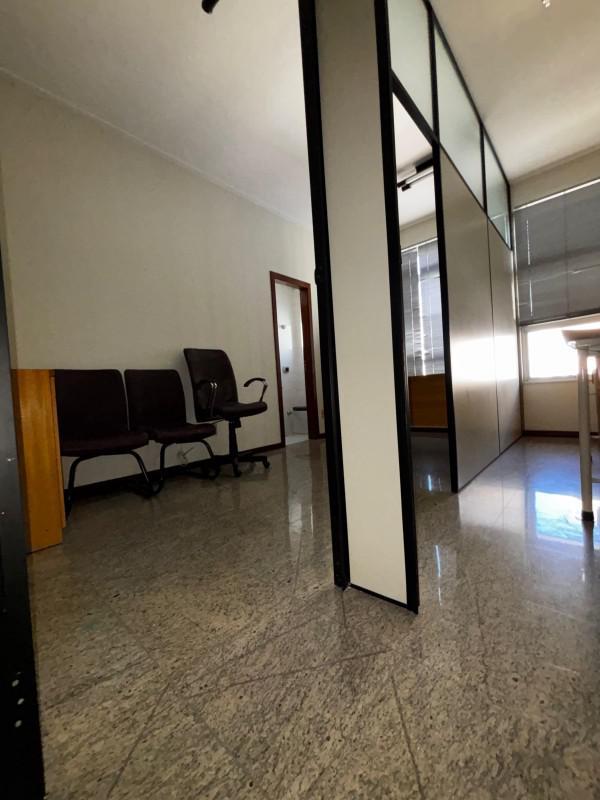 Sala, Funcionários, 0 Quarto, 1 Vaga