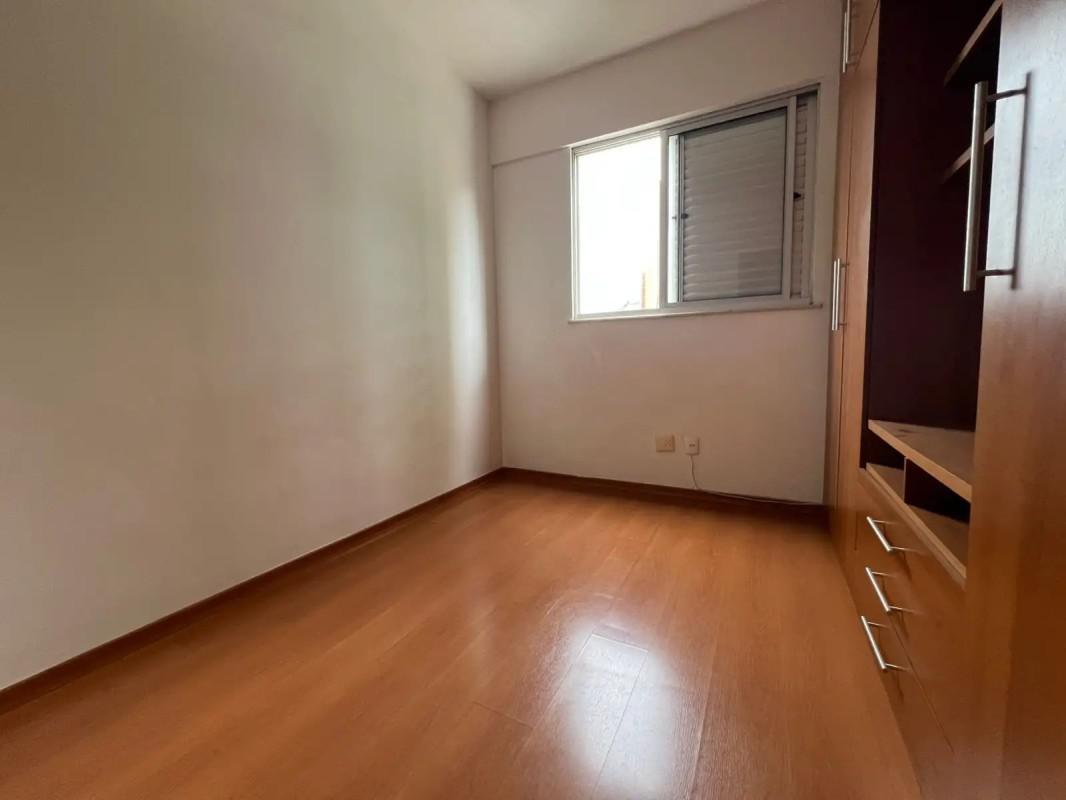 Apartamento, Estoril, 3 Quartos, 1 Vaga, 1 Suíte