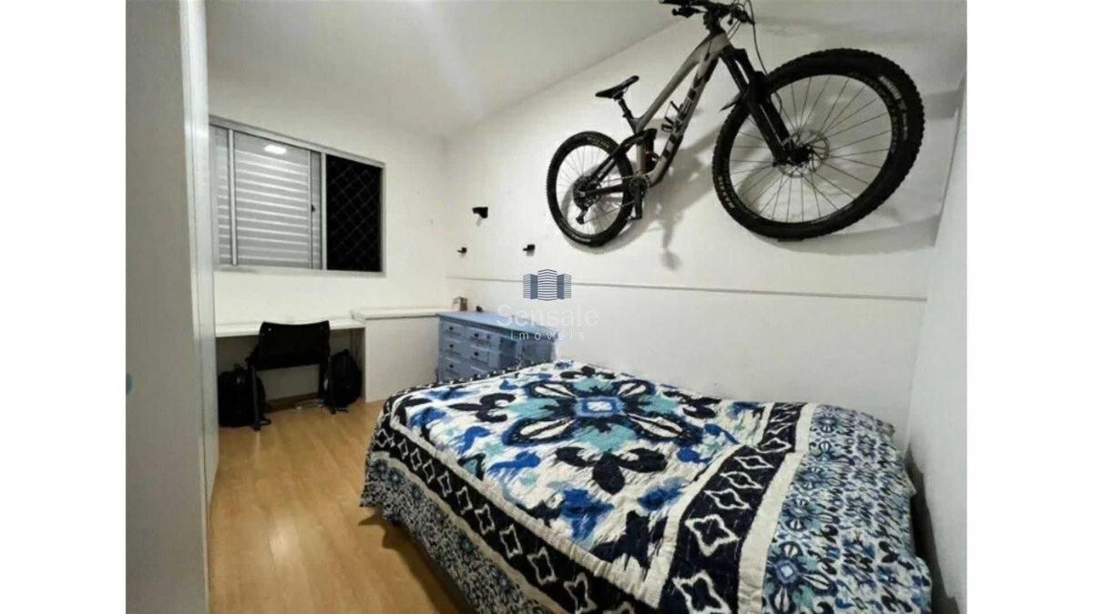 Apartamento, Estoril, 2 Quartos, 2 Vagas, 1 Suíte