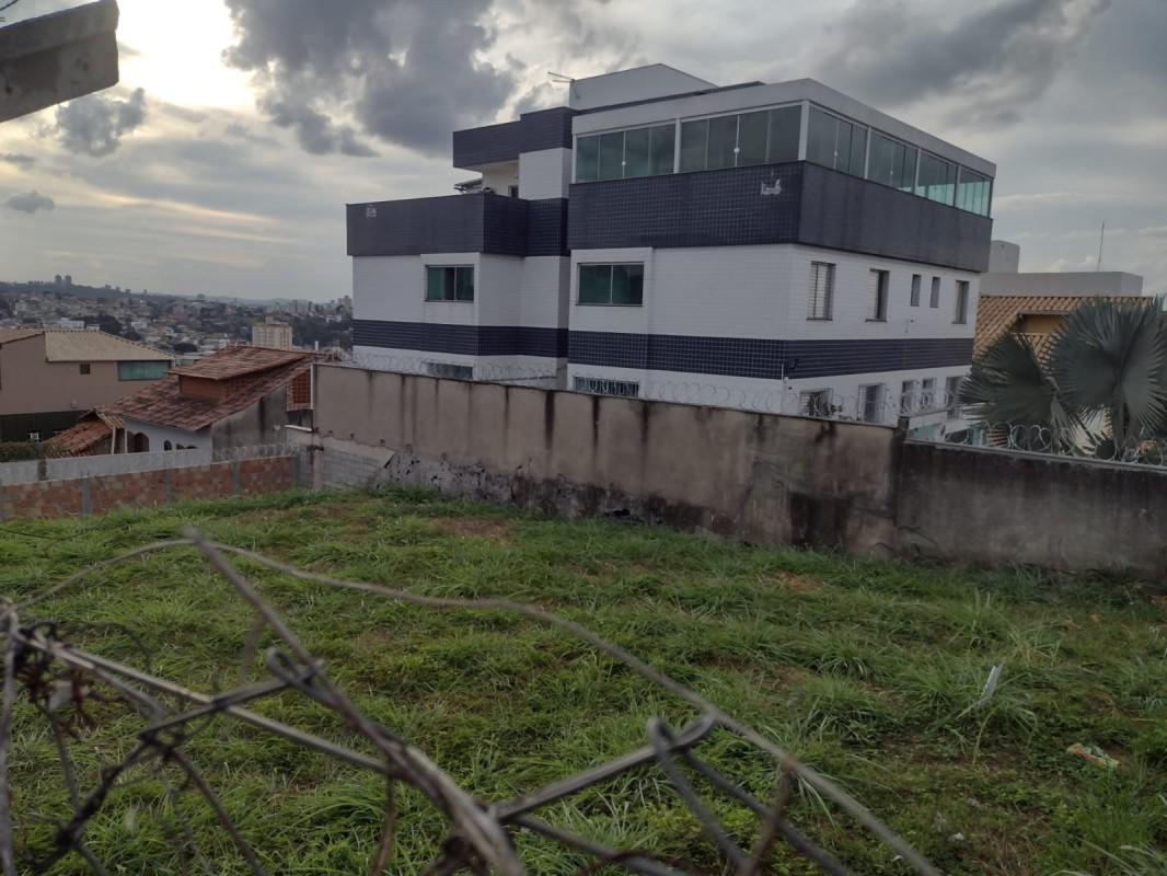 Lote, Renascença, 0 Quarto, 0 Vaga