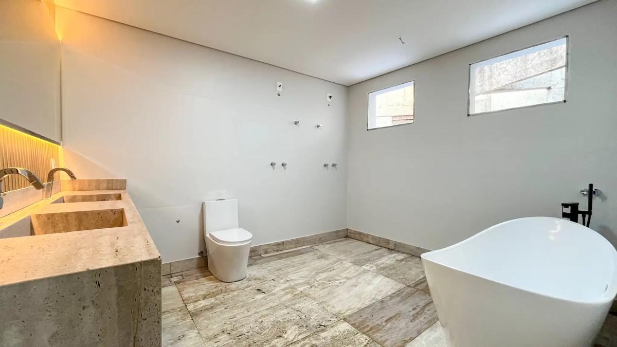 Apartamento, Sion, 4 Quartos, 3 Vagas, 4 Suítes