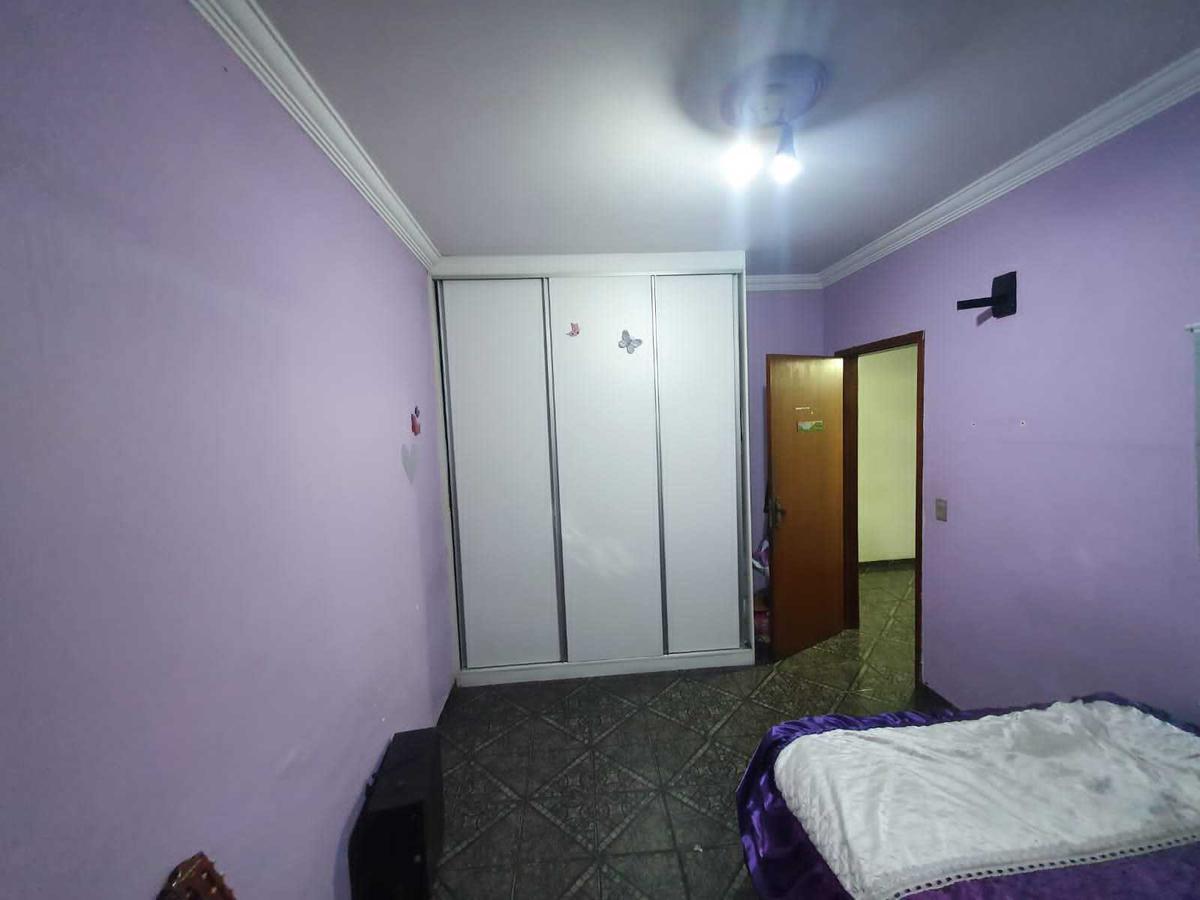 Casa, Arvoredo, 4 Quartos, 2 Vagas, 1 Suíte