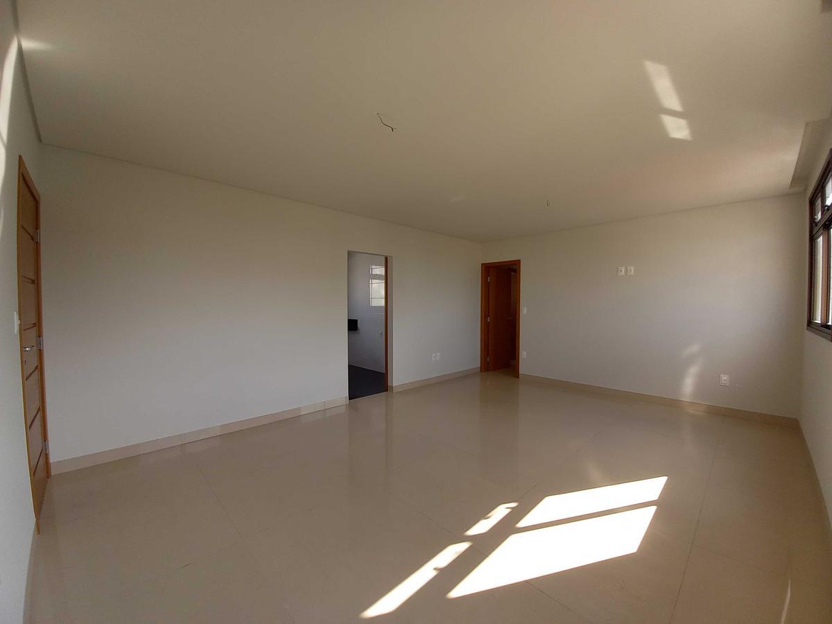 Cobertura, Prado, 4 Quartos, 3 Vagas, 1 Suíte