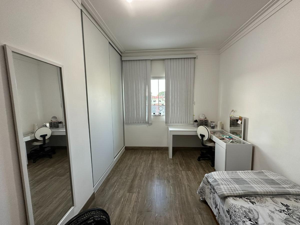 Casa, Céu Azul, 3 Quartos, 5 Vagas, 1 Suíte