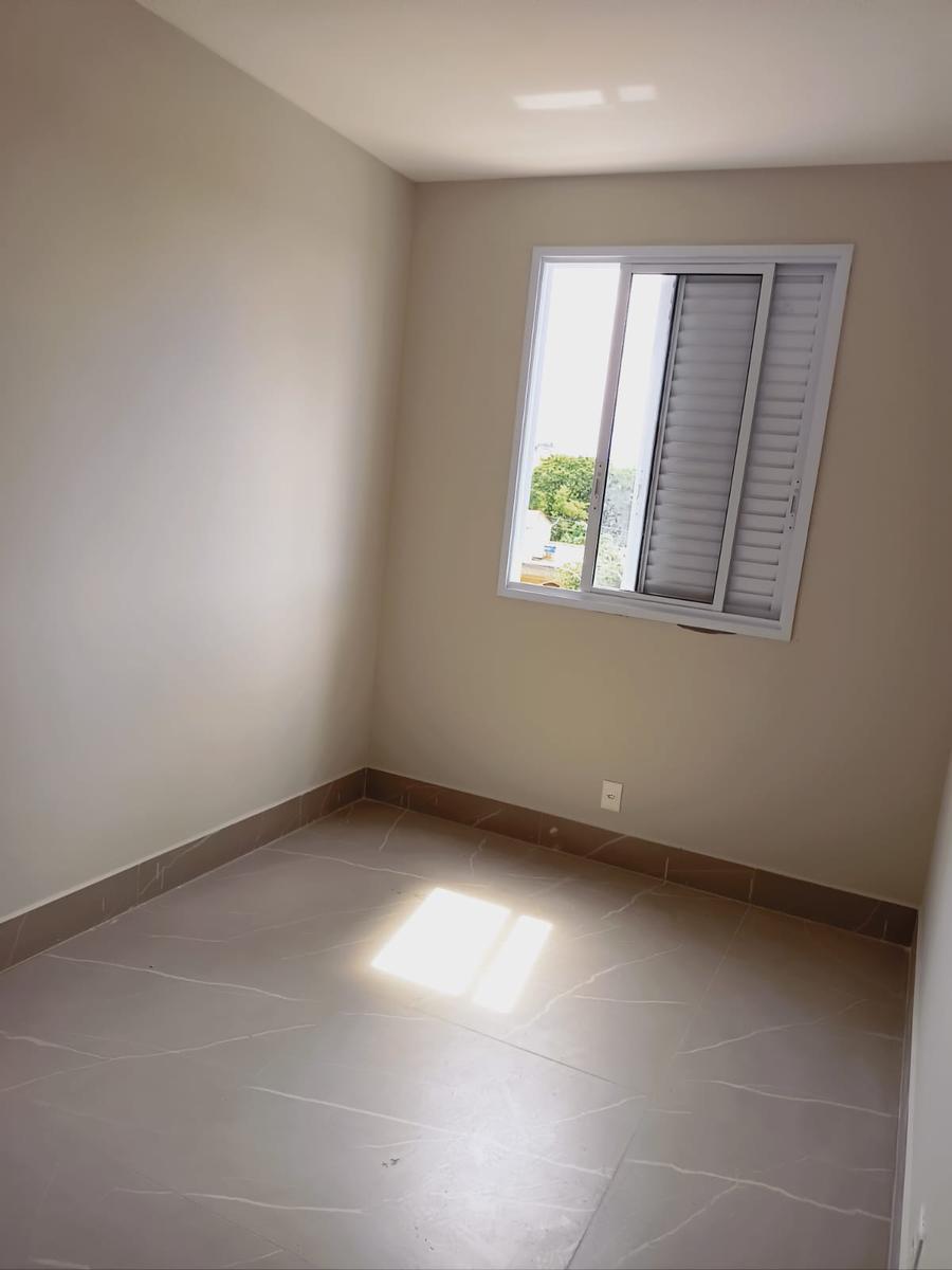 Cobertura, Fonte Grande, 3 Quartos, 2 Vagas, 1 Suíte