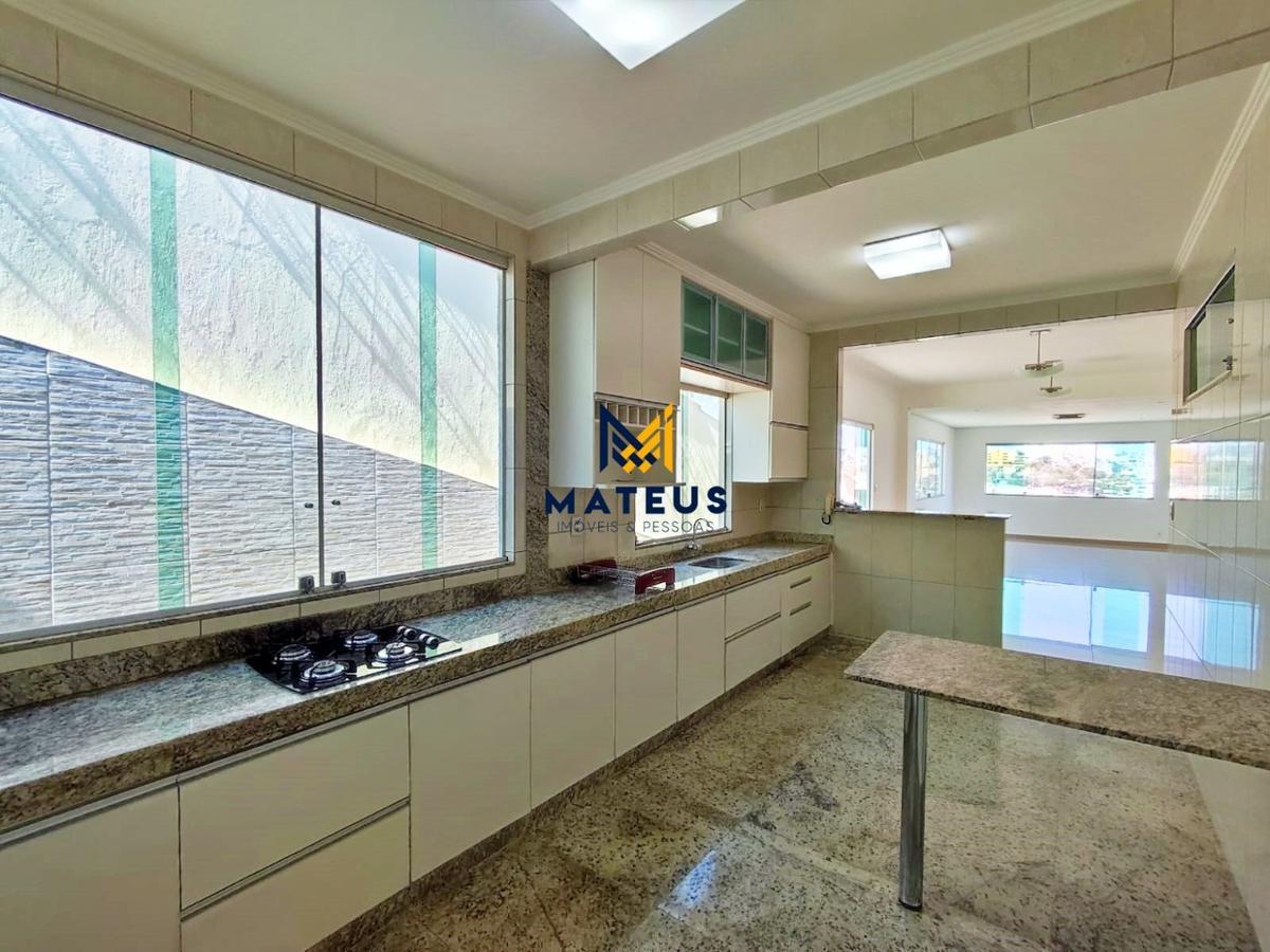 Casa, Havaí, 4 Quartos, 3 Vagas, 2 Suítes