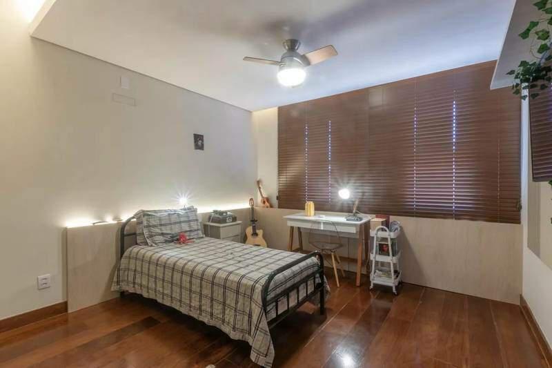 Casa, São Bento, 5 Quartos, 6 Vagas, 2 Suítes