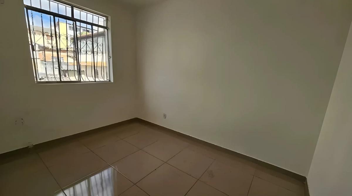 Apartamento, Sagrada Família, 2 Quartos, 1 Vaga
