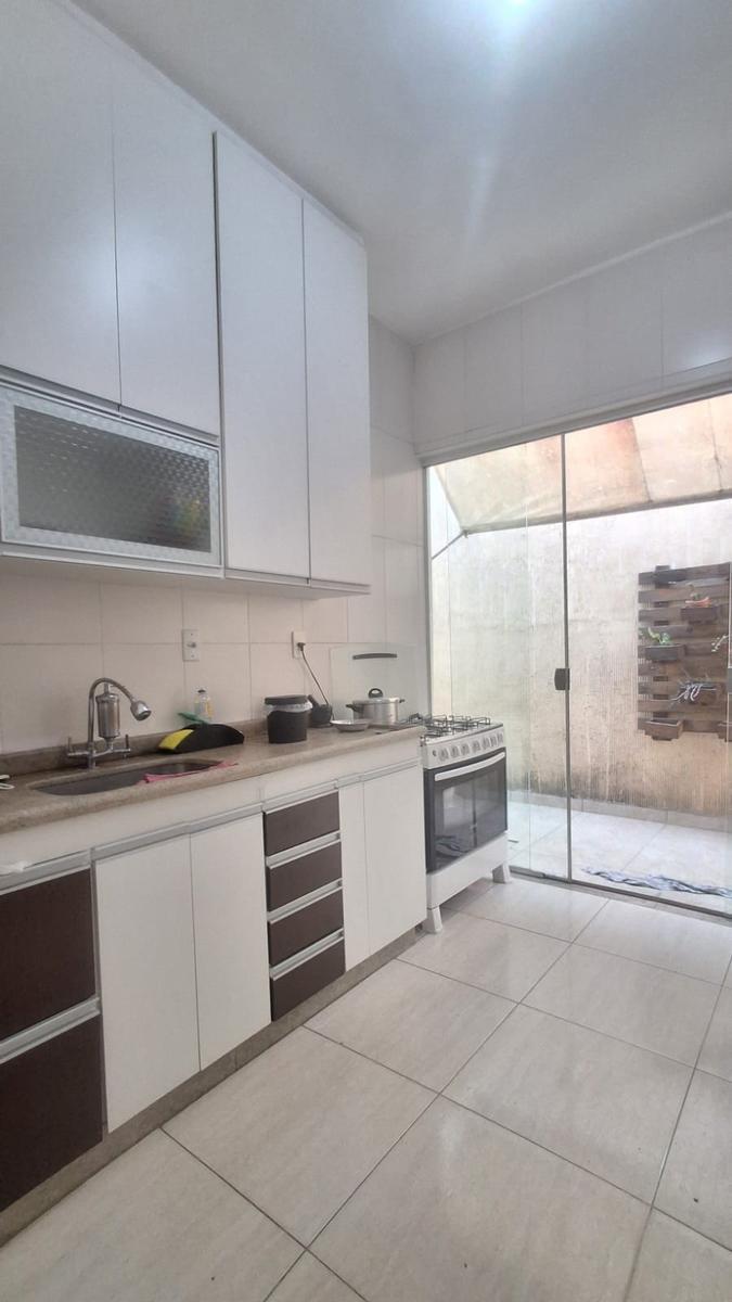 Casa, Conjunto Minascaixa, 3 Quartos, 2 Vagas, 1 Suíte