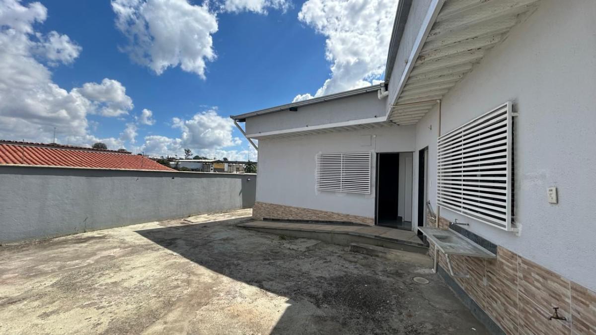 Casa, Cachoeirinha, 4 Quartos, 4 Vagas