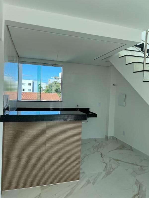 Cobertura, Planalto, 2 Quartos, 2 Vagas, 1 Suíte