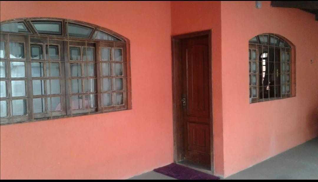 Casa, Pedra Azul, 3 Quartos, 0 Vaga, 1 Suíte