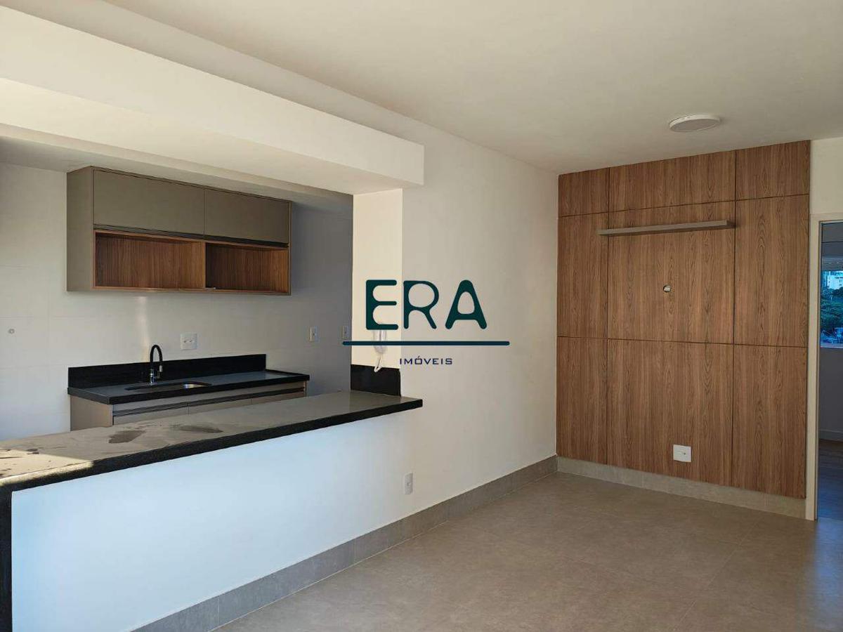 Apartamento, Funcionários, 2 Quartos, 2 Vagas, 1 Suíte