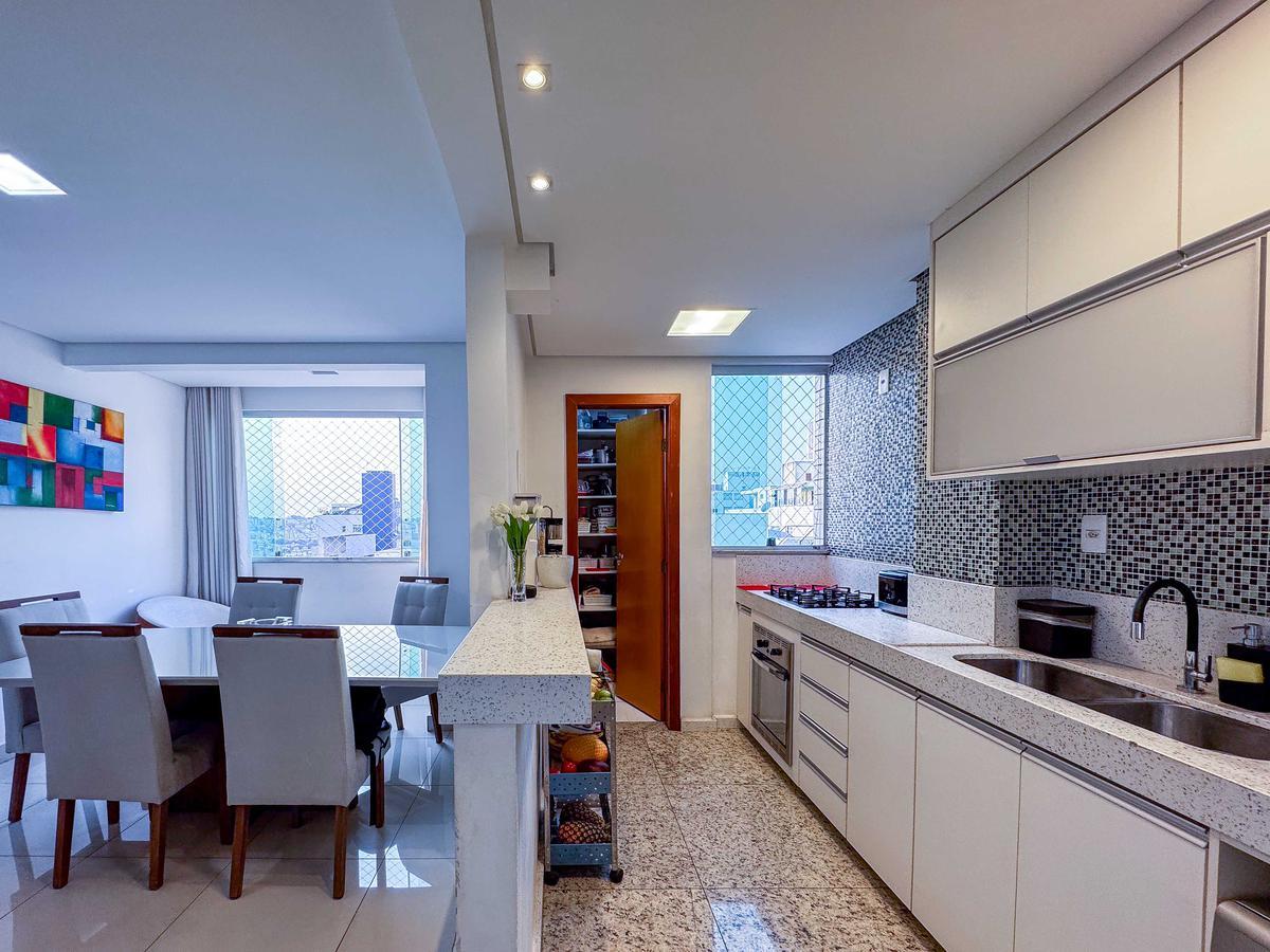 Cobertura, Alto Barroca, 3 Quartos, 4 Vagas, 1 Suíte