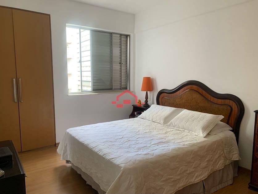 Apartamento, Funcionários, 4 Quartos, 2 Vagas, 1 Suíte