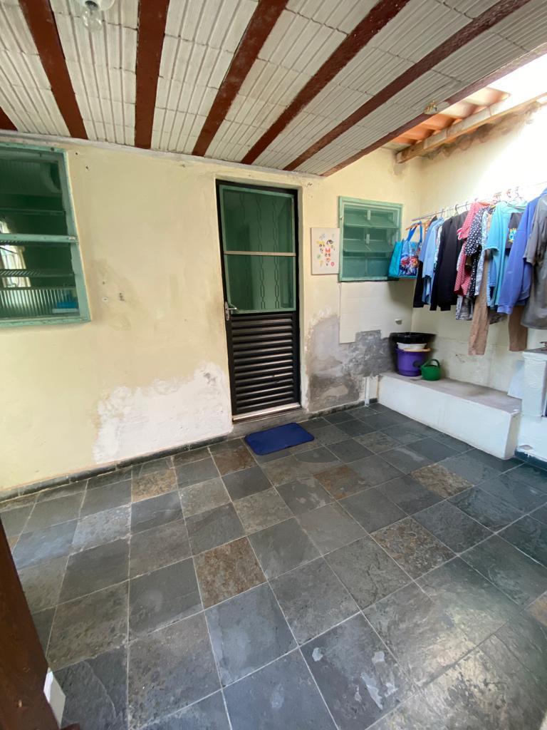 Casa, Alípio de Melo, 2 Quartos, 0 Vaga