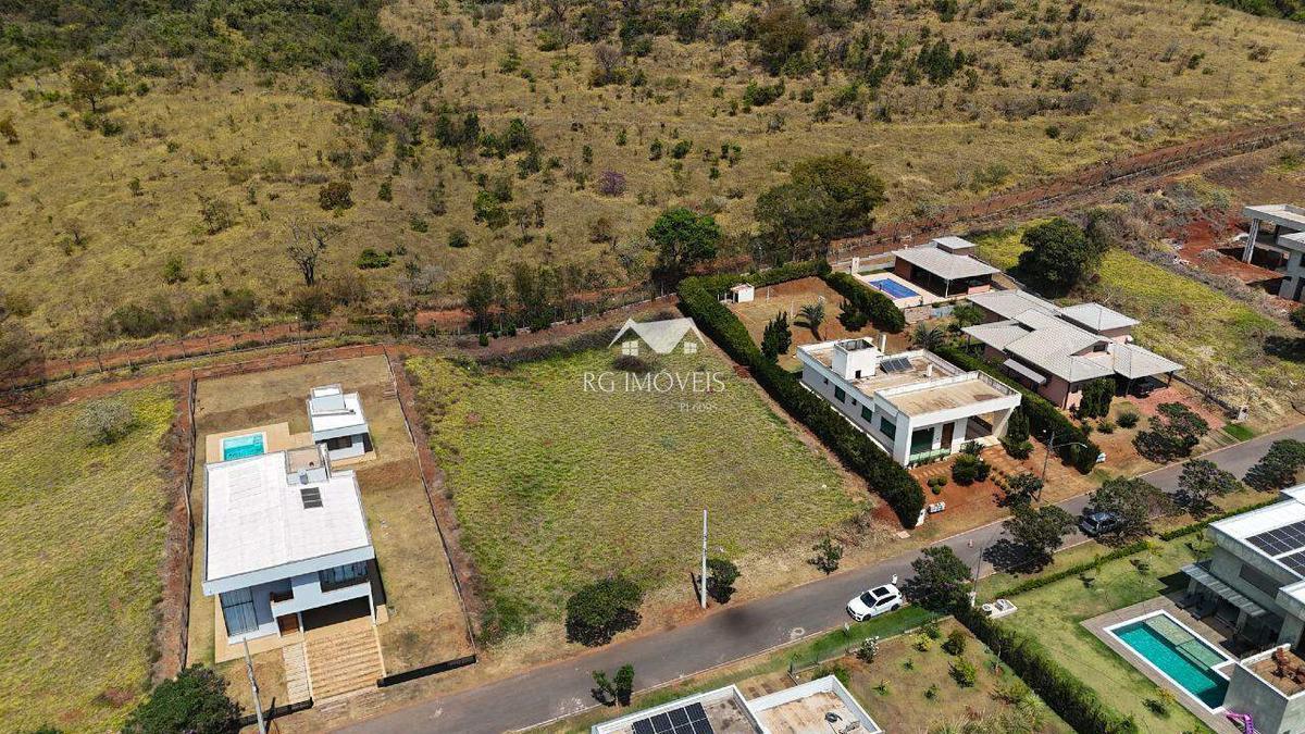 Lote, Condomínio Serra dos Bandeirantes, 0 Quarto, 0 Vaga