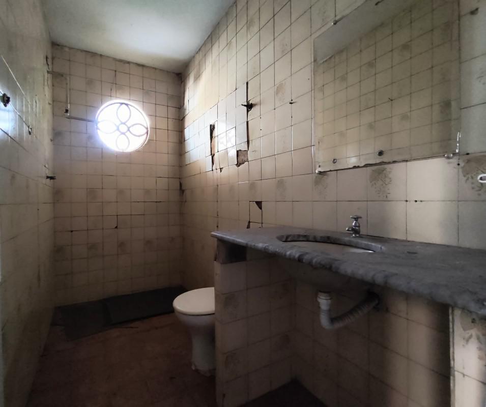 Casa, Sagrada Família, 2 Quartos, 1 Vaga, 1 Suíte