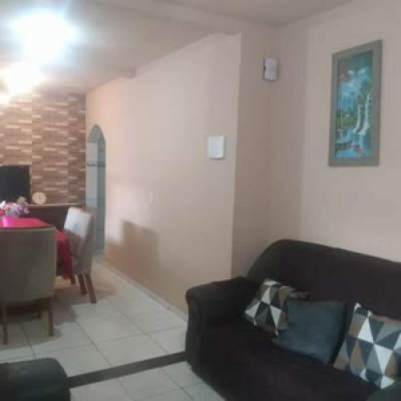 Casa, Fonte Grande, 3 Quartos, 8 Vagas, 1 Suíte