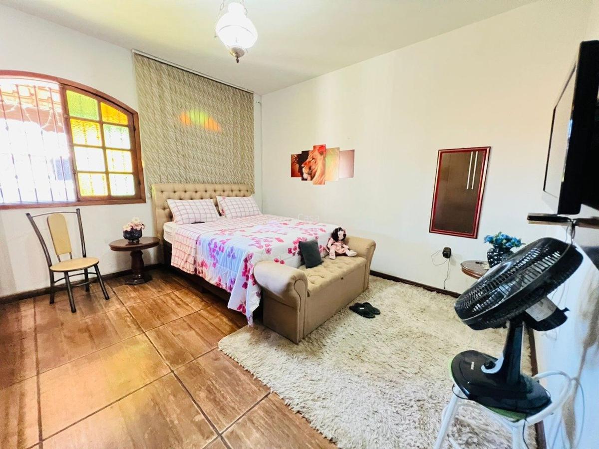 Casa, Santa Mônica, 4 Quartos, 2 Vagas, 1 Suíte