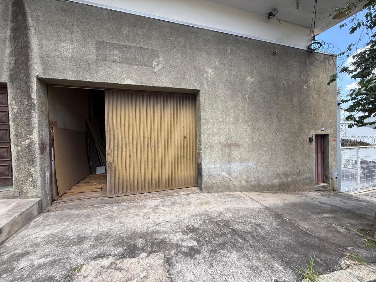 Galpão, Cachoeirinha, 4 Quartos, 1 Vaga, 3 Suítes